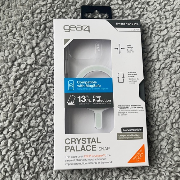 gear4 Accessories - Clear MagSafe IPhone Case